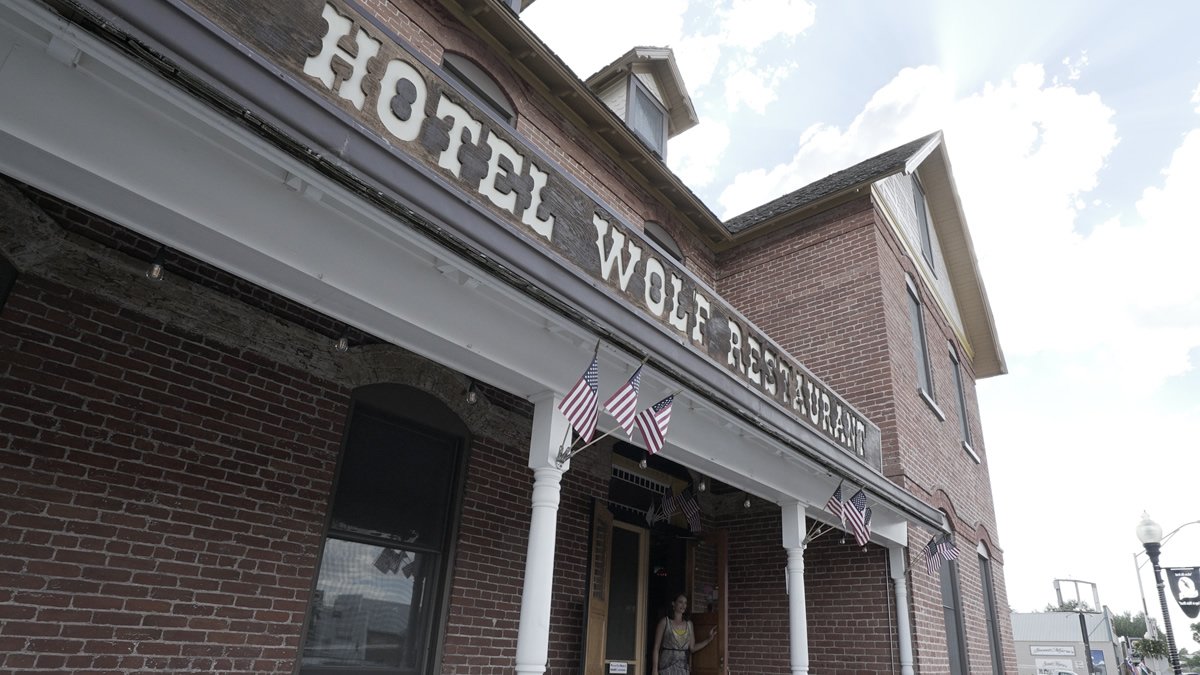 Saratoga WY Hotel Wolf 