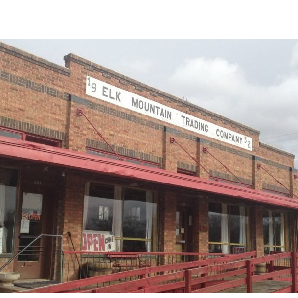 The Crossing Cafe at the Elk Mountain Trading Company